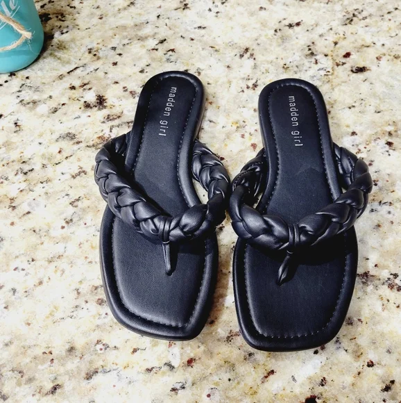 Steve Madden Madden Girl Black Braided Women's Sandals - Picture 3 of 4